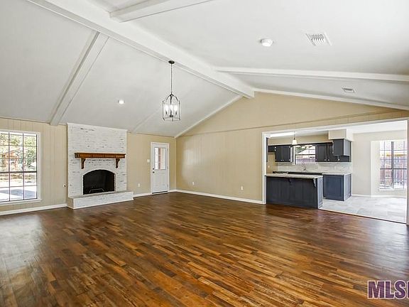 4th image of 16639 Shetland Ave