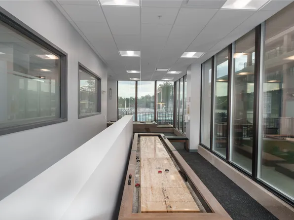 The Residences at Tesson Ridge