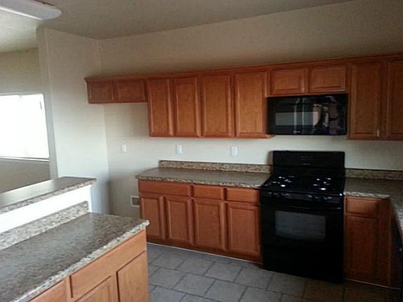 4th image of 3248 Gold Point Dr
