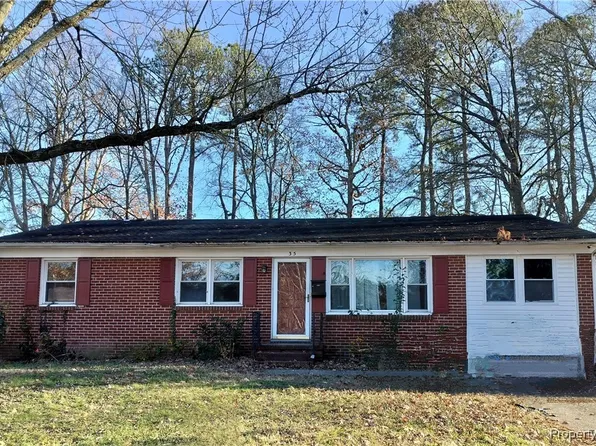 35 Colony Rd, Newport News, VA 23602
