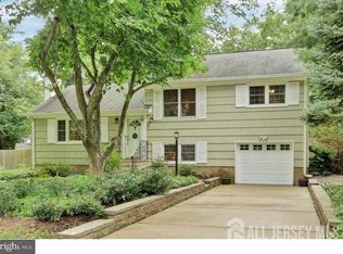 52 Shady Brook Ln, Princeton, NJ 08540
