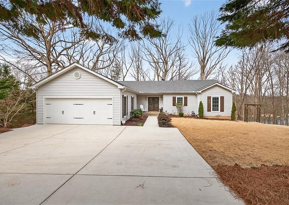 1st image of 7223 Flowery Branch Rd