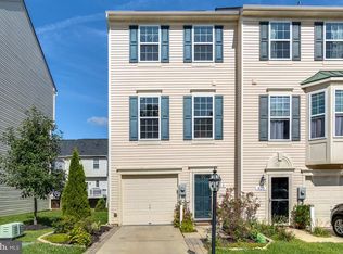 818 Croggan Cres, Glen Burnie, MD 21060