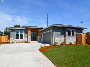 15 Dean Ave, Eugene, OR 97404