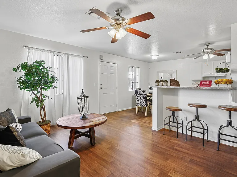 Arcadia Palms — Photo 16