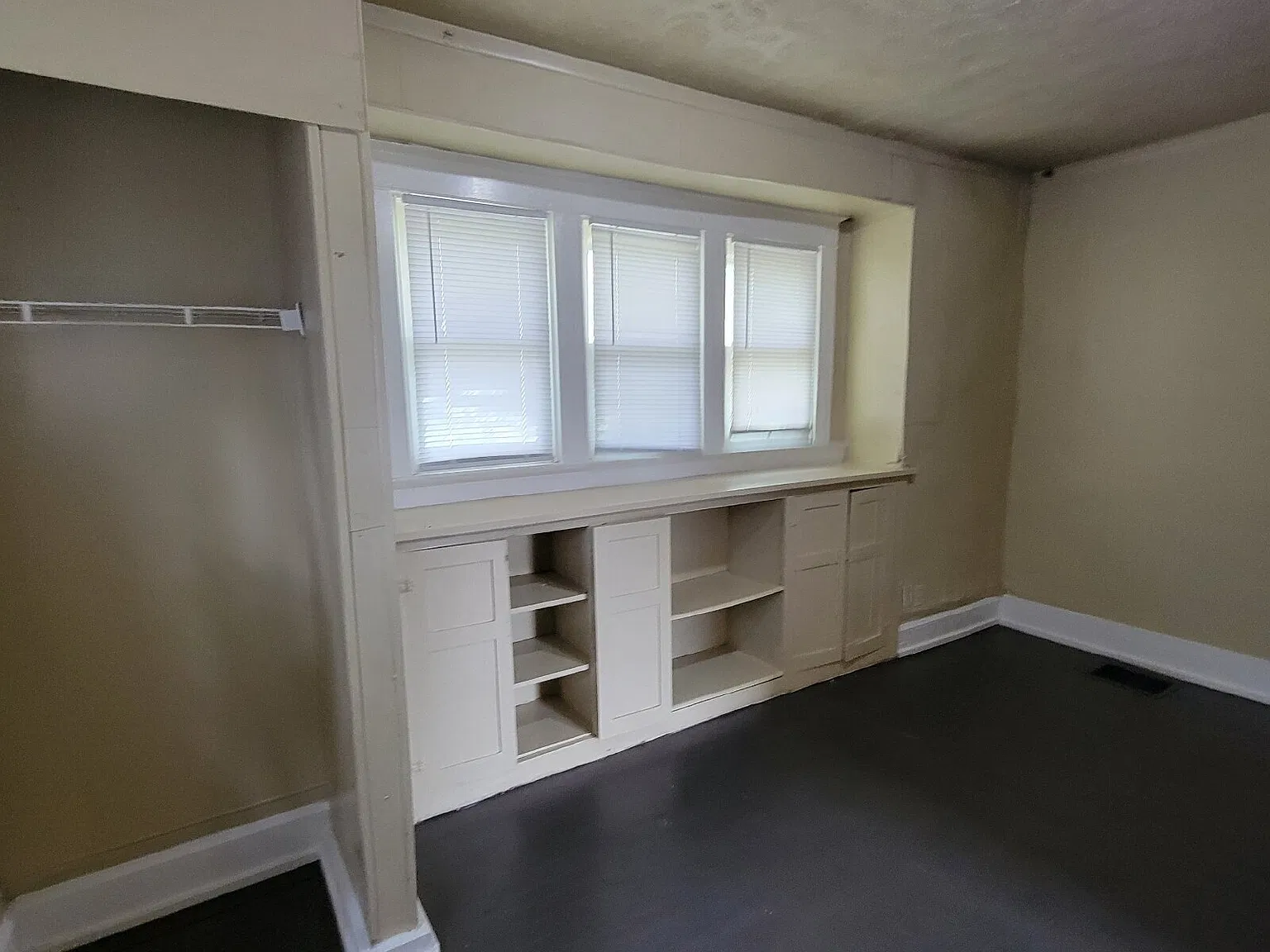 Near Eastside 4BR House ready to LEASE! — Photo 3