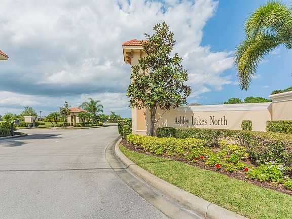 3rd image of 4622 Ashley Lake Cir