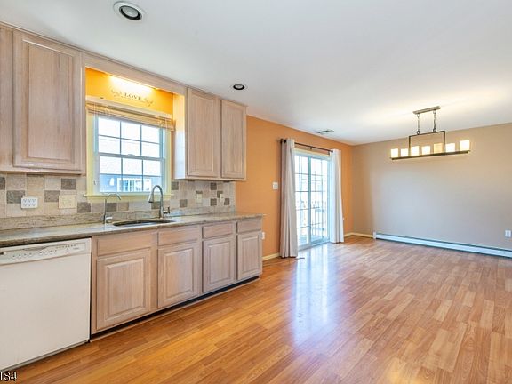 5th image of 1 Mozart Ave