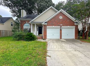 628 Majestic Oak Dr, Charleston, SC 29412