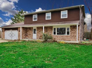 4447 Raven Ct, Gurnee, IL 60031