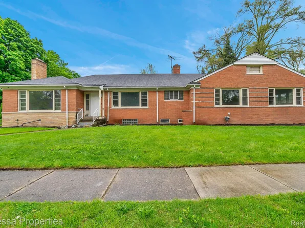 17525 Dorset Ave, Southfield, MI 48075