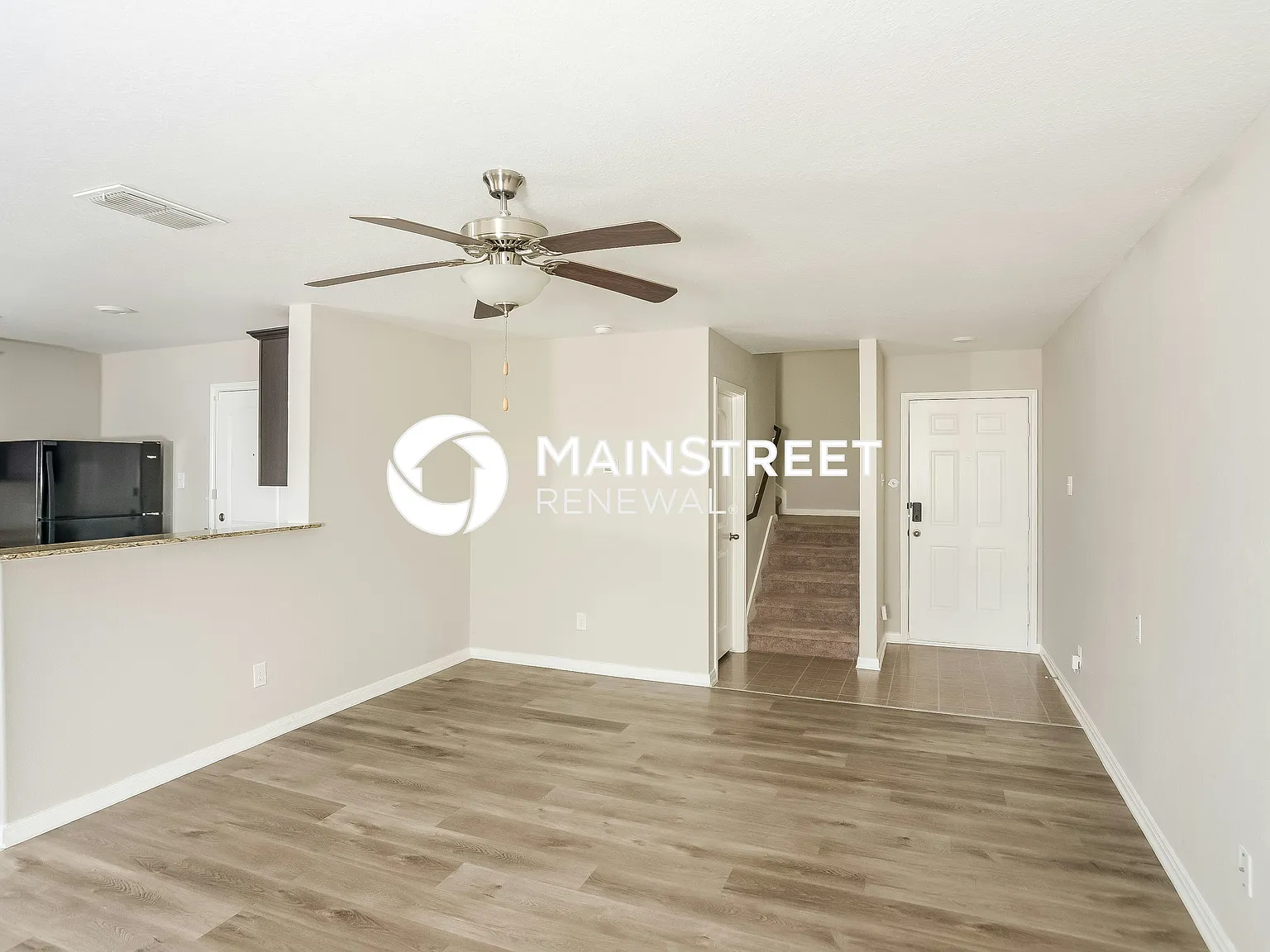 6138 Lakefront St — Photo 2