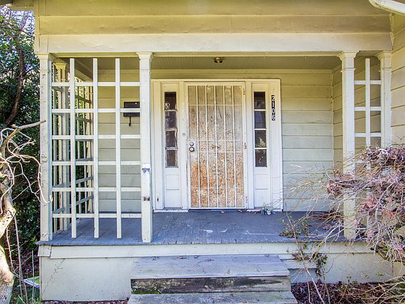4th image of 2106 15th Ave S