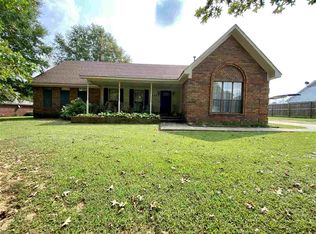 3780 Meade Lake Rd, Millington, TN 38053