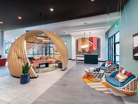 Leasing Lobby