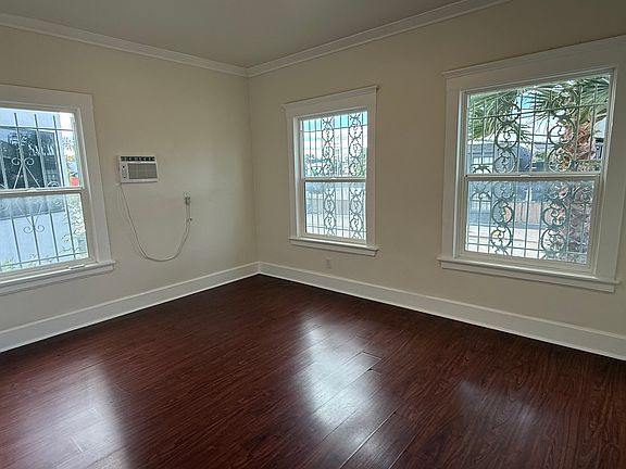 5th image of 3222 La Cienega Ave APT 207