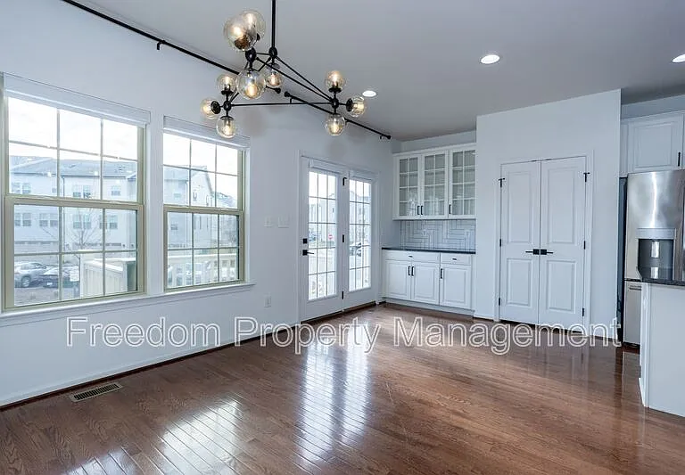 2023 Serviceberry Rd — Photo 23