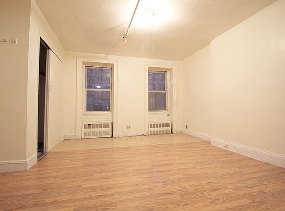 5th image of 28 Lefferts Pl APT 1F