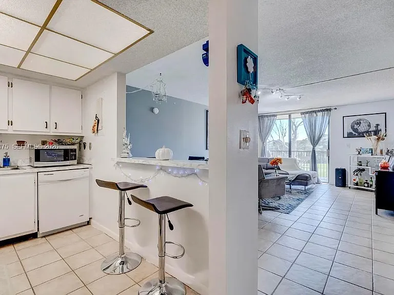 5570 NW 44th St #412A — Photo 7