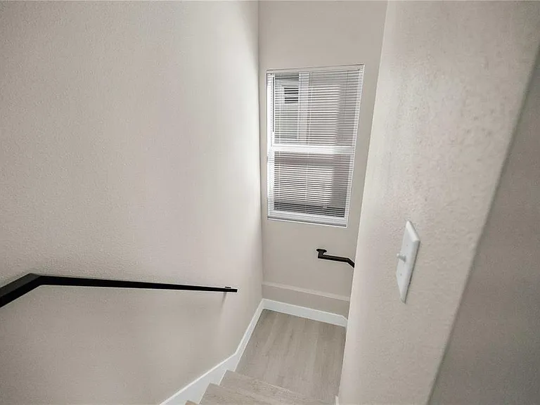 6976 Belltree Ct — Photo 4