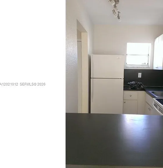 8025 NW 8th St #12 — Photo 8