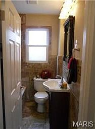 4th image of 2136 Princeton Pl