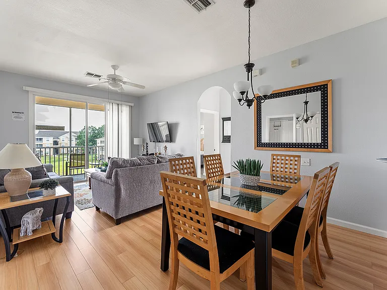 8102 Princess Palm Ln #305 — Photo 11