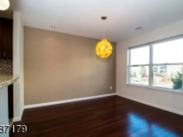 22 Frankie Ln — Photo 10
