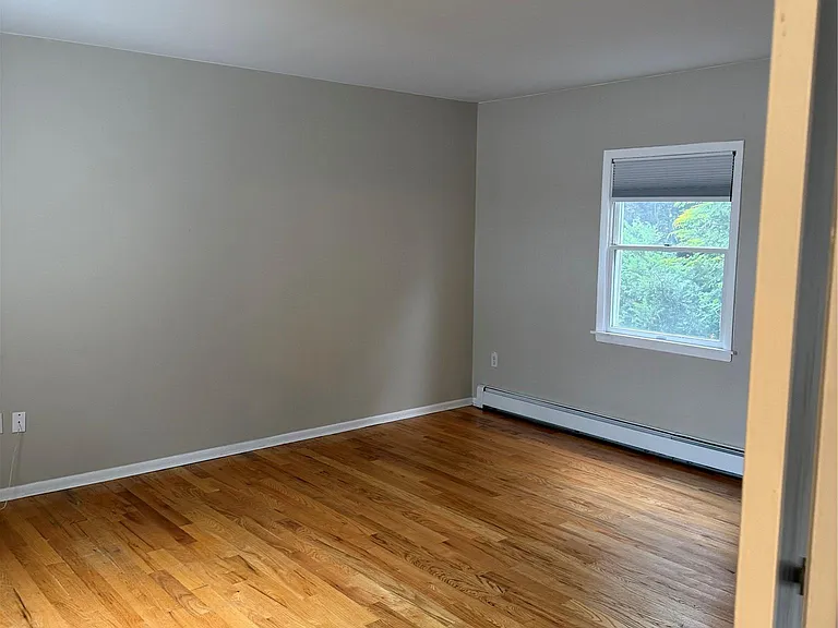7 Chestnut St — Photo 11