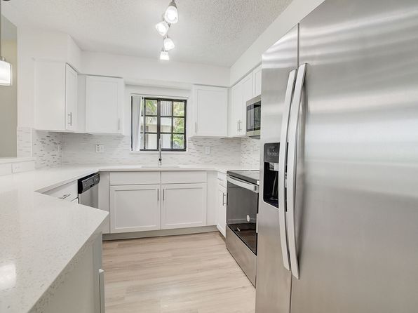 14768 Enclave Lakes Dr #21C2