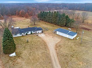 3155 Losey Rd, Pleasant Lake, MI 49272
