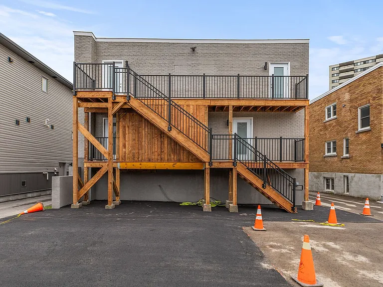 75 Genest St — Photo 15