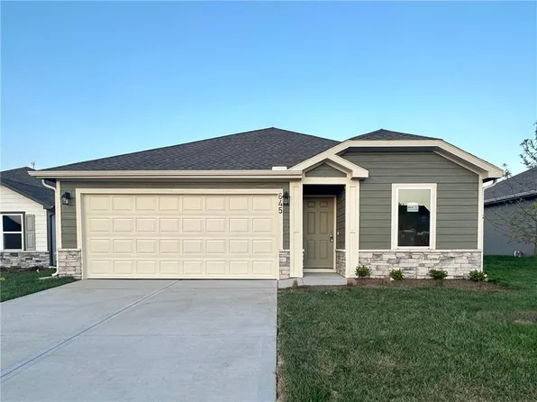 645 N Pear St, Gardner, KS 66030