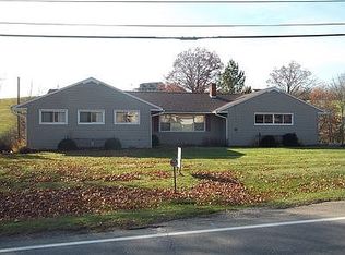 375 Oak Park Rd, Cadiz, OH 43907