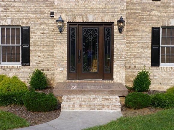 2nd image of 304 Hedgerow Ct