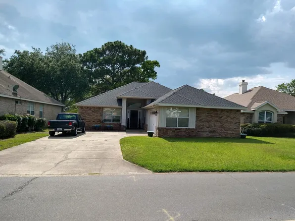 926 Shalimar Pointe Dr, Shalimar, FL 32579
