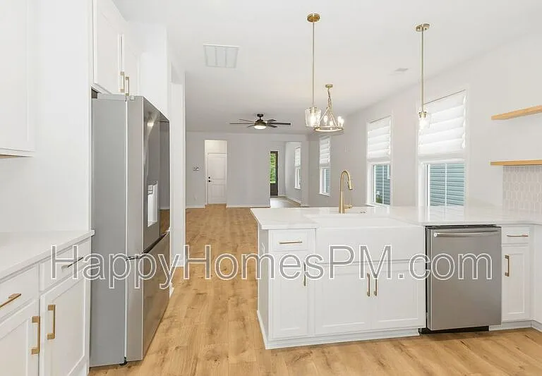 8826 Credence Dr — Photo 6