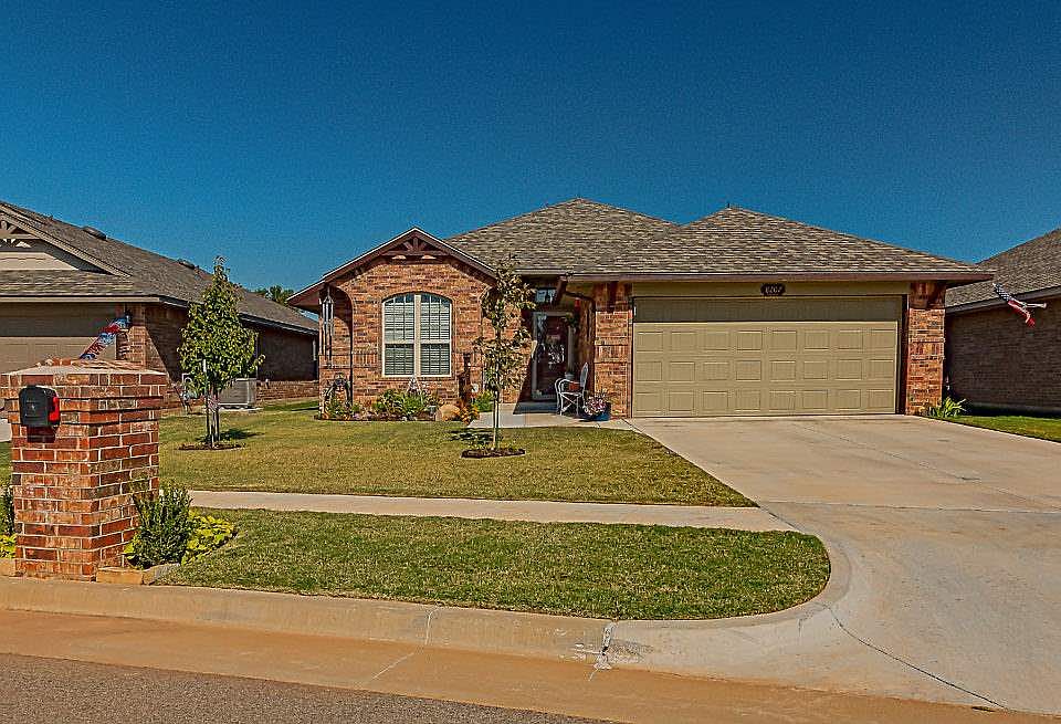 1st image of 8207 SW 59th St