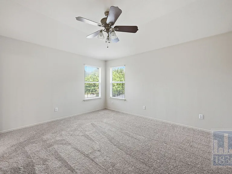 1506 Fort Lloyd Pl — Photo 16