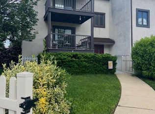 801 Cambridge Cir, Clifton Heights, PA 19018
