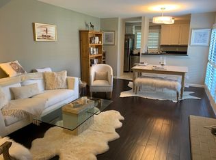 27 W Harbor Dr, Sausalito, CA 94965