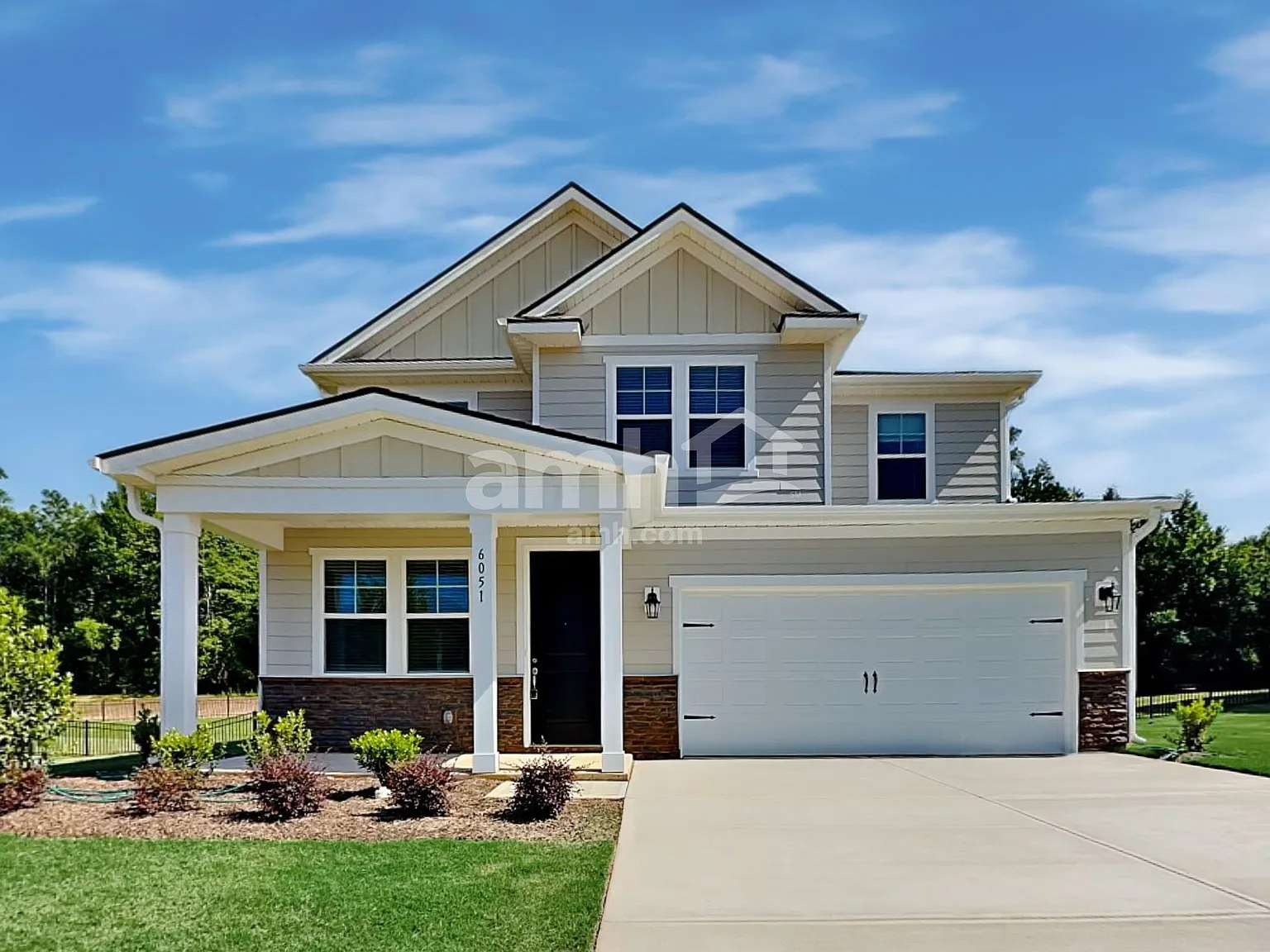 4 bed, 2.5 bath, 2293 sqft, $2,735 — Photo 1