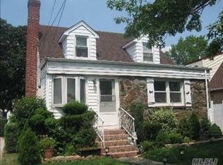 29 Georgia St, Valley Stream, NY 11580
