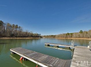 Scott Ln, Henderson, NC 27537