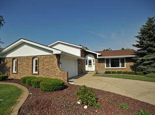 15400 Lisa Ct, Orland Park, IL