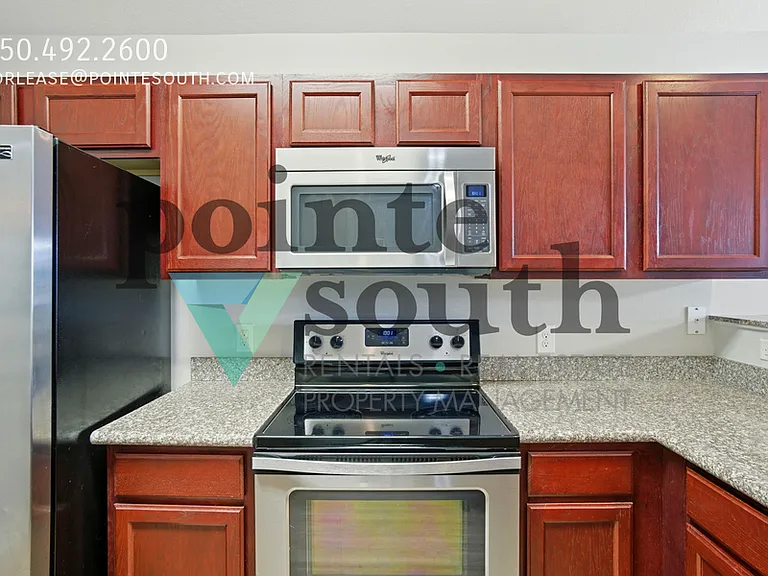 8105 Nalo Creek Loop — Photo 14