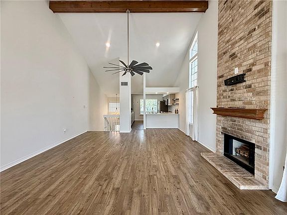 3rd image of 621 Colbert St #1