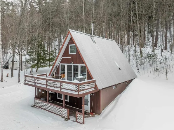 400 East Lake Road, Ludlow, VT 05149