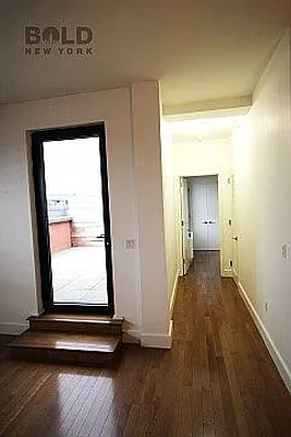 Rented by Bold New York | media 58