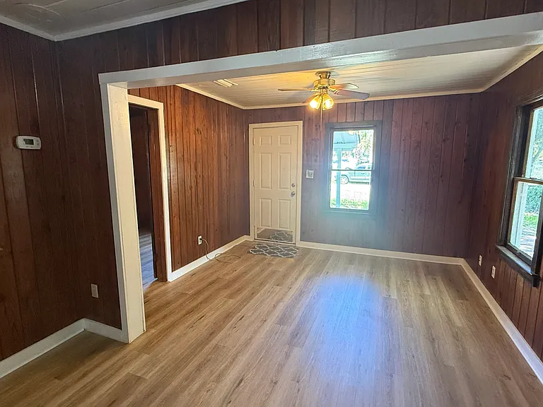 416 Dairy Ave — Photo 11